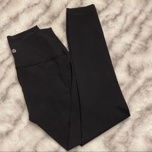 Lululemon wunder unders in full on luxtreme.